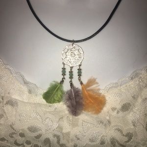 Dream catcher necklace on leather cord NWT